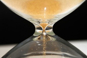 Ikepod-Hourglass-6